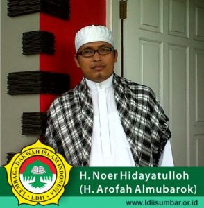 Ust. H. Noer Hidayatulloh (H. Arofah Almubarok)