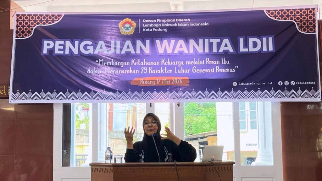 Helat Pengajian Wanita, LDII Padang Hadirkan Desainer Ida Royani Bahas Ketahanan Keluarga